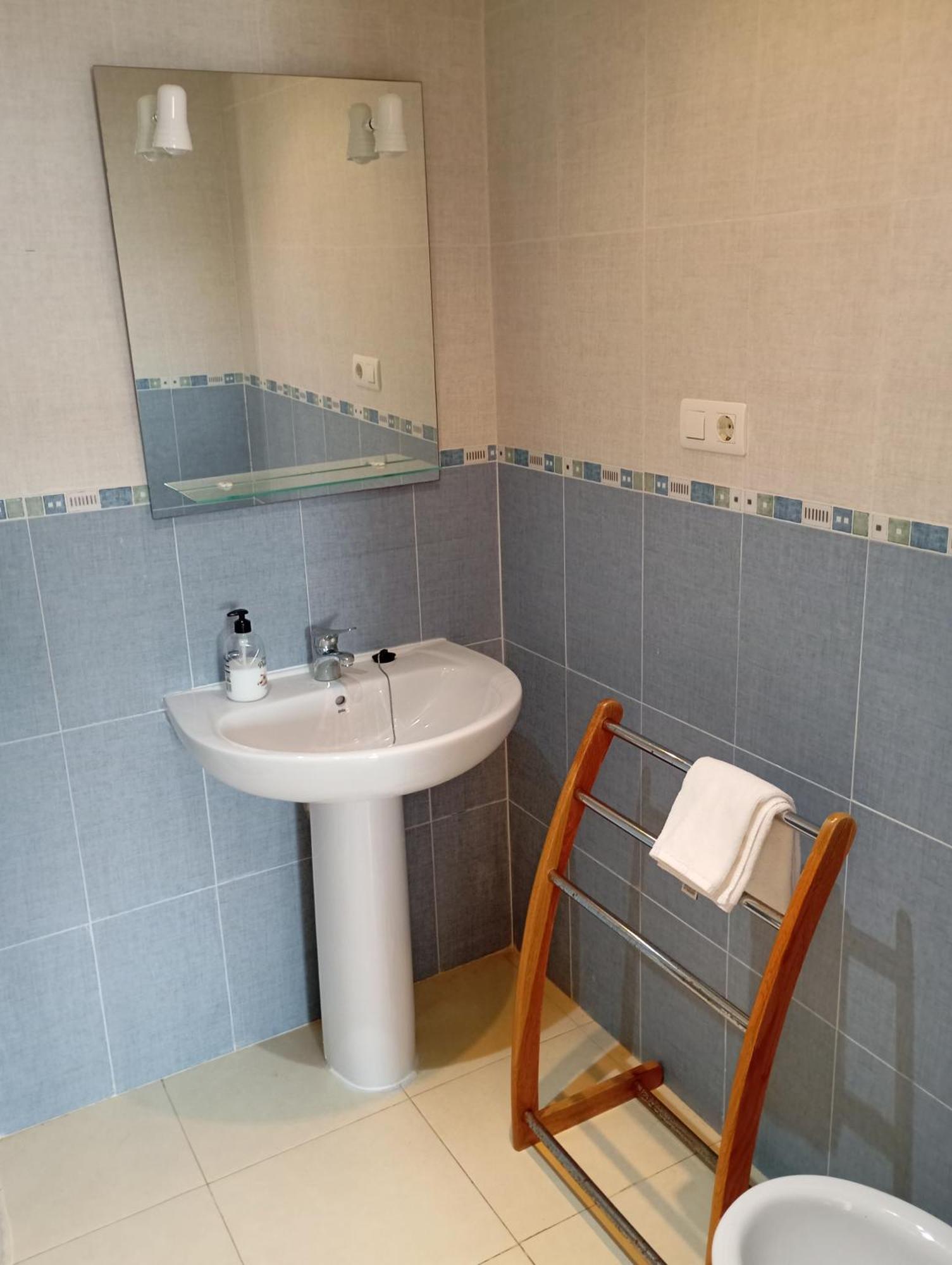 Apartamentos Danesp-Playa De Les Amplaries Marina Dor- Frontales Al Mar أوروبيسا ذيل مار المظهر الخارجي الصورة